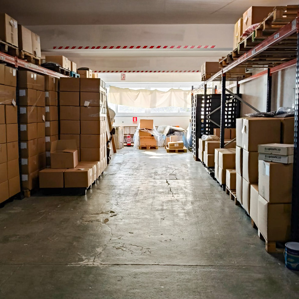 Janvi Spaces Sant Andreu, magatzem i coworking